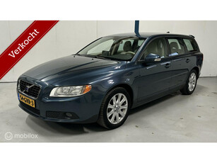 Volvo V70 2.5T Momentum NL-AUTO / DEALER HISTORIE