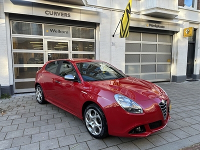 Alfa Romeo Giulietta Benzine