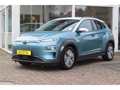 Hyundai KONA Electric Premium 64 kWh NAVI CLIMA CAMERA STUUR/STOELVERW