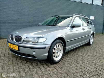 BMW 3-serie Touring 318i Nette auto/Apk 12-'24