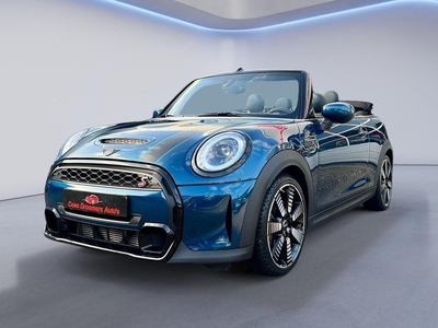 Mini Mini Cabrio 2.0 Cooper S Sidewalk Edition Apple Carplay, Adaptive Cruise Control, Stoelverwarming, Head-Up Display, Virtual Cockpit, stuurverwarming, Climate Control, Achteruitrijcamera, Isofix (MET GARANTIE*)