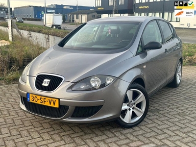 Seat Toledo 1.6 Reference Airco Pdc Bluetooth Trekhaak