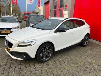 Volvo V40 Cross Country 1.5 T3 Nordic+ Automaat