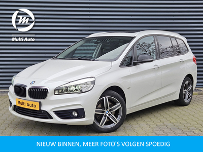 BMW 2 Serie Gran Tourer 218i 7 persoons Sportline Automaat | Panodak | Navi | Camera | LED Koplampen | Sportstoelen Verwarmd | Laneassist |