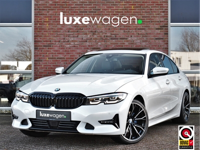 BMW 3-SERIE 320d 190pk xDrive Pano ACC 19inch Shadow HiFi-DAB Parelmoer-wit