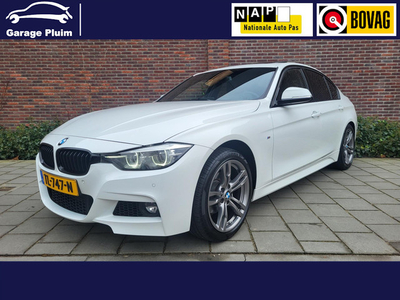 BMW 3-serie BMW 318i M Sport Edition Automaat Schuifdak/Led/Digitaal Dash/Leer