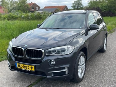 BMW X5 XDrive30d High Executive Automaat ECC Audio/CD Navigatie Electr. bed. Schuif/kanteldak Leder LMV 19