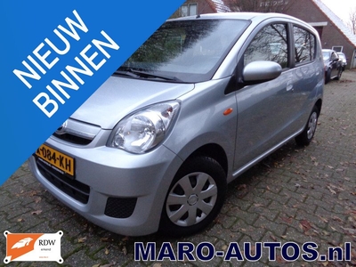 Daihatsu Cuore 1.0 PREMIUM Class AIRCO | Boekjes | SCHUIFBANK! 4x Airbags | TOPmodel | 5-deurs.