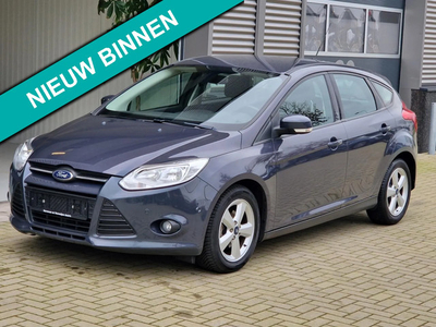 Ford Focus 1.0 EcoBoost Trend nieuwe distributie