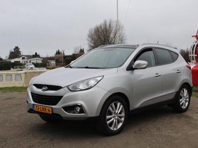 Hyundai Ix35 2.0i i-Catcher *Pano *Leer *Navi *Keyless