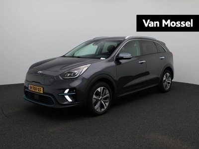 Kia e-Niro ExecutiveLine 64 kWh * | 204 PK | Leder | Apple Carplay & Android Auto | JBL-Audio | Camera | Dodehoekdetectie | Stoelkoeling/verwarming | Privacyglass | Keyless |