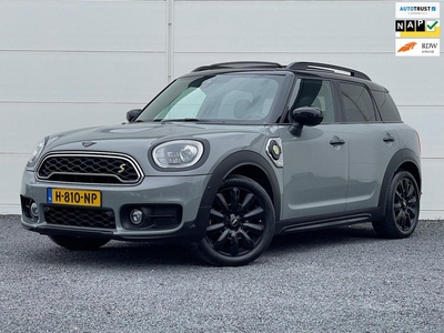 Mini Mini Countryman 2.0 Cooper S E ALL4 Orig NL Pano HUD Sfeerverlichting Harman Kardon Keyless entry Leer Stoelverwarming