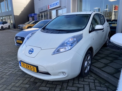 Nissan Leaf Base 24 kWh // 40.000km 40.000km !! € 2.000,- SUBSIDIE MOGELIJK! info Roel 0492-588951