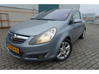 Opel Corsa 1.4-16V Sport - lm velgen & all season banden - elc. ramen