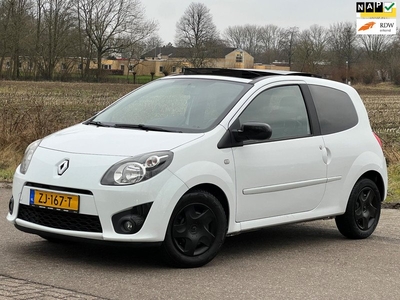 Renault Twingo 1.2-16V Miss Sixty APK 23-1-2025/AIRCO/PANO/FACELIFT