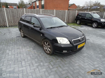 Toyota Avensis Wagon 2.0 VVTi Linea Luna