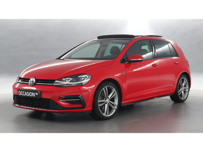 Volkswagen Golf 1.5 TSI 150pk Highline / LED / Panoramadak / Stoelverwarming