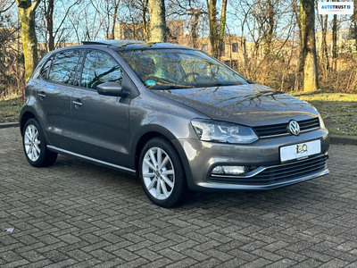 Volkswagen Polo 1.2 TSI Highline DSG, Pano, Navi, dealer onderhouden