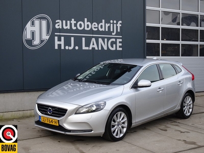 Volvo V40 2.0 T3 Momentum