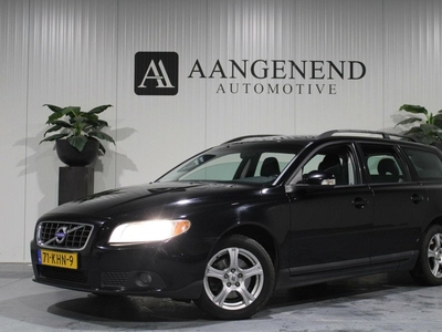 Volvo V70 2.0 Climate, Stoelv, Leder, Cruise, Trekhaak