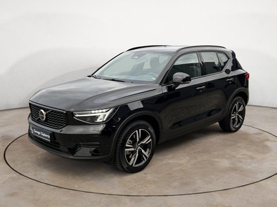 Volvo XC40 2.0 B3 Plus Dark (mc 3576) Binnen 1 week leverbaar - 18