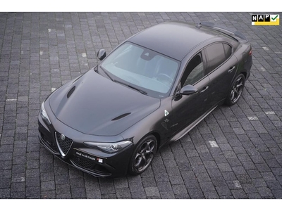 Alfa Romeo Giulia Benzine