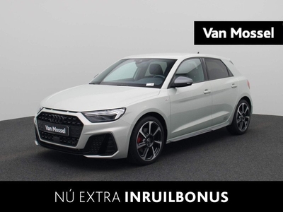 Audi A1 Sportback 40 TFSI S Line edition one 207 PK | S-line exterieur | S-line interieur | Automaat | Adaptive Cruise Control | Leder Dinamica | Optiekpakket zwart plus | Stoelverwarming | Apple Carplay | Android Auto | Lichtmetalen velgen | Climate Cont