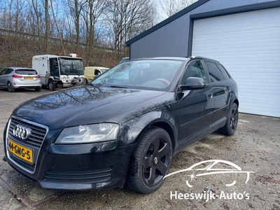 Audi A3 1.8 Tfsi 5drs Clima Ketting hoorbaar