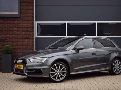 Audi A3 Sportback E-tron 1.4 TFSI S-line Pano - Trekhaak