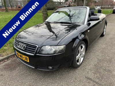 Audi A4 Cabriolet 2.4 V6 Pro Line DISTRIBUTIE GEDAAN, APK