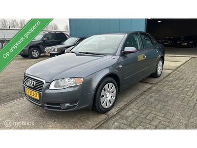 Audi A4 Limousine 1.9 TDI, Airco, Trekhaak, Youngtimer