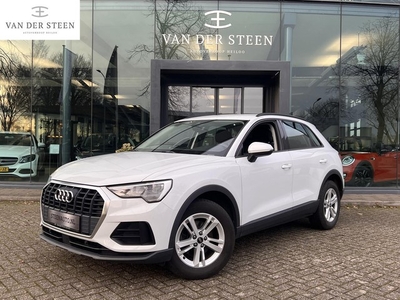 Audi Q3 35 TFSI Pro Line Stoelverwarming Apple Carplay