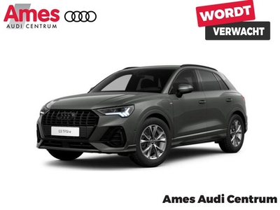 Audi Q3 45 TFSI e S edition S-tronic (bj 2024, automaat)