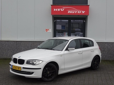 BMW 1-serie 116i Introduction airco 4-deurs 2007 wit