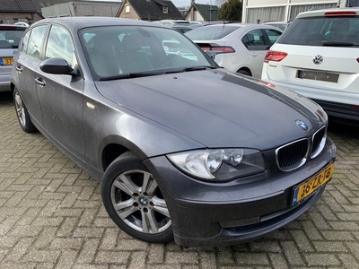 BMW 1-serie 118i Business Line Motorschade (bj 2008)