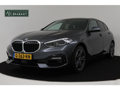 BMW 1-serie 118i Executive Edition Automaat (NAVIGATIE, CARPLAY, PDC, DIGITALE COCKPIT, 1e EIGENAAR, DEALER ONDERHOUDEN)