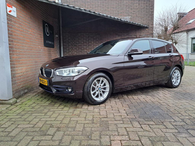 BMW 1-serie 118i High Executive 136PK Navigatie / Apple Carplay / Led Verlichting / Cruise Controle / Lederen Bekleding