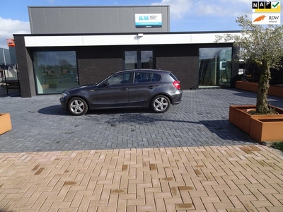 BMW 1-serie 118i super nette goed onderhouden bmw