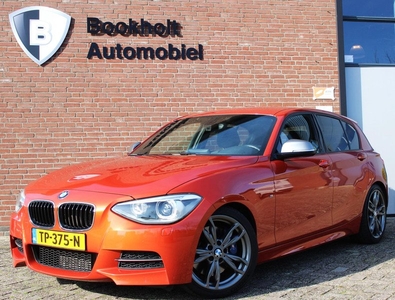 BMW 1-serie M135i Handbak, Camera, Harman K., Adaptive-M