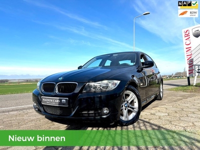 BMW 3-serie 318i Business Line 5Drs NAP NW APK Navi Scherm