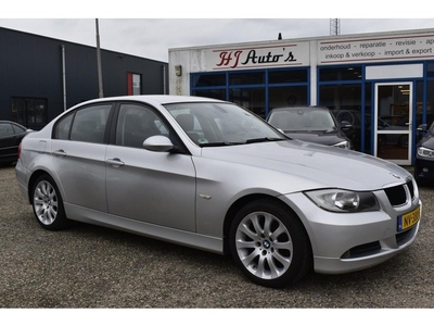 BMW 3-serie 318i High Executive