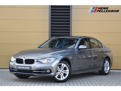 BMW 3 Serie 318i Sport-line * Sportstoelen * Navigatie