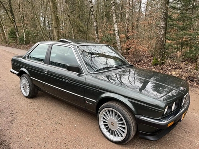 BMW 3 Serie 320 I e30 6 cilinder Alpina (bj 1982)