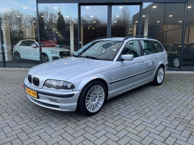 BMW 3-serie 320i 6-cil 200pk Handbak Drift/Race,