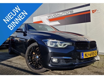 BMW 3-serie 320i Luxury