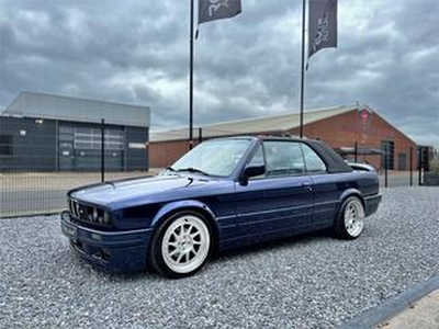 BMW 3-SERIE Cabrio 325i M-Tech 2 Edition e30 1991 Blauw Metallic