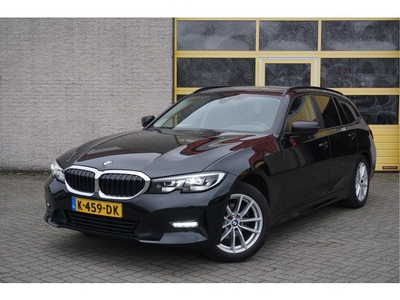 BMW 3 Serie Touring 318i 157PK Automaat! Executive Edition