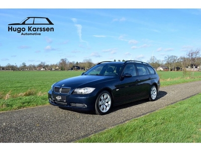 BMW 3-serie Touring 330i Dynamic Executive Monacoblau