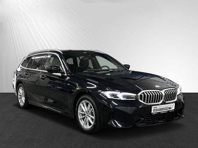 BMW 3 Serie Touring 330iA xDrive M-SPORT ** LED, LIFE COCKP. +, PANORAMA, ACC, HuD, MEMORY, PRIVACY ** 1e EIG - UNFALLFREI ** ** INFORMEER OOK NAAR ONZE AANTREKKELIJKE FINANCIAL-LEASE TARIEVEN **