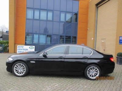 BMW 5 Serie 523i High Executive Navi/Leder/PDC/18icnh LM